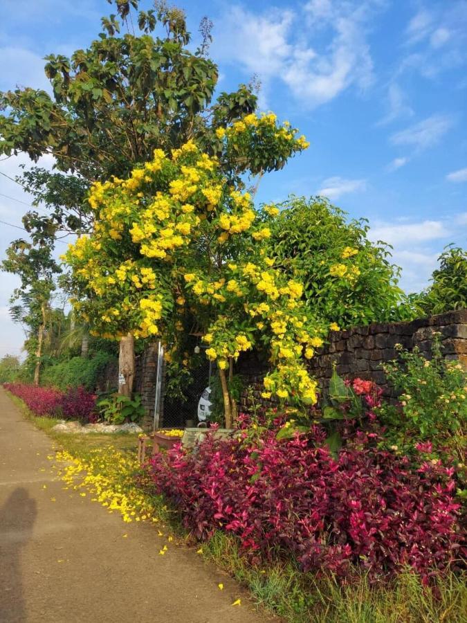 Littlefarm - Nam Cat Tien Hotel Exterior photo